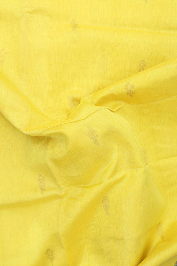 Traditional Silk Cotton Saree In Yellow With Zari Buttas