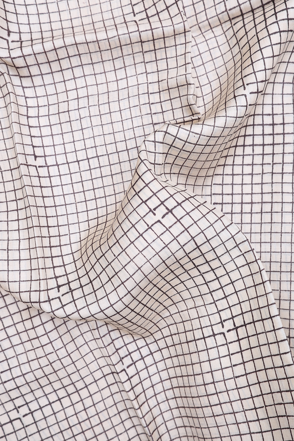 Tussar Silk Saree In Beige With Checks Design