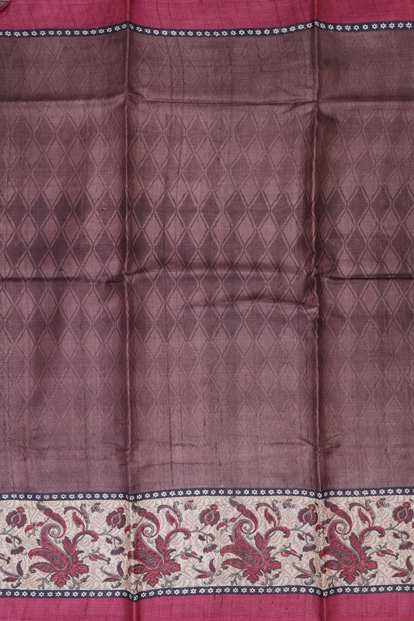 Tussar Silk Saree In Cocoa Brown With Diamond Design