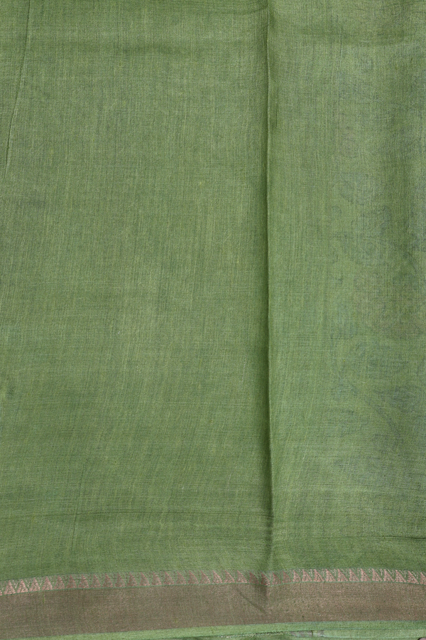 Tussar Silk Saree In Green With Floral Design