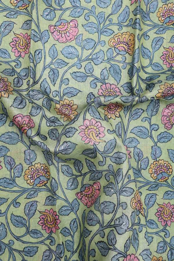 Tussar Silk Saree In Green With Floral Design