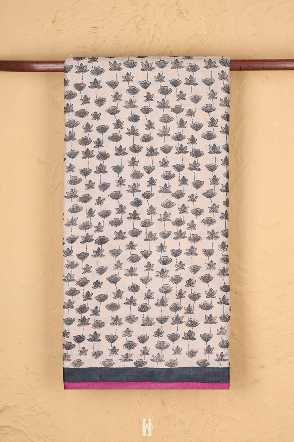 Tussar Silk Saree In Ivory With Floral Design