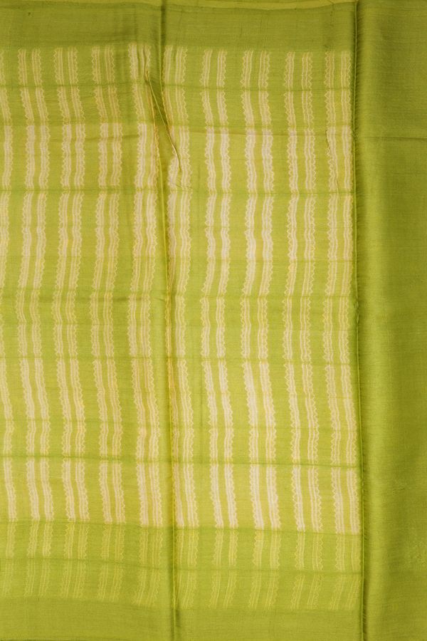 Tussar Silk Saree In Lime Green With Shibori Design