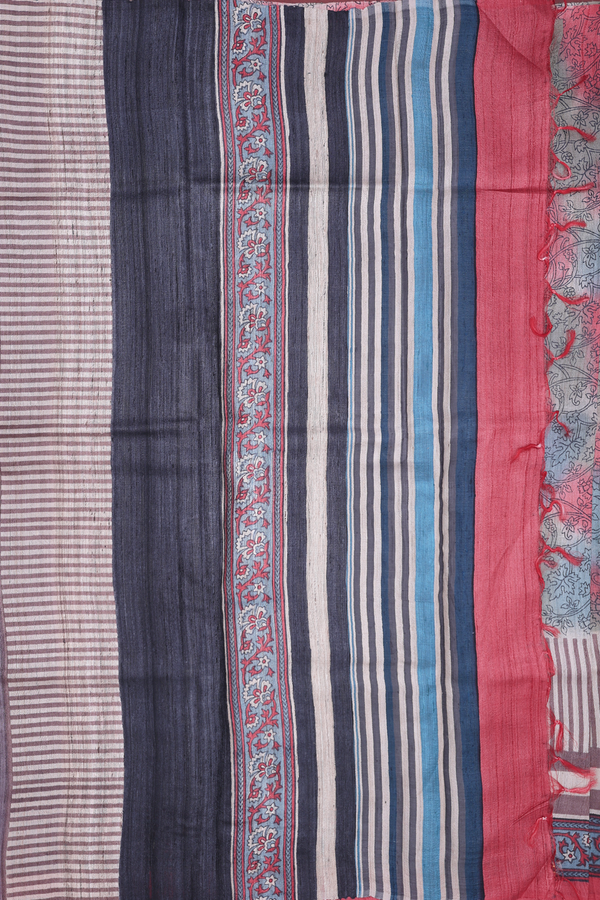 Tussar Silk Saree In Multicolor With Floral Design