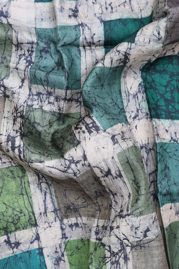 Tussar Silk Saree In Beige With Checks Design