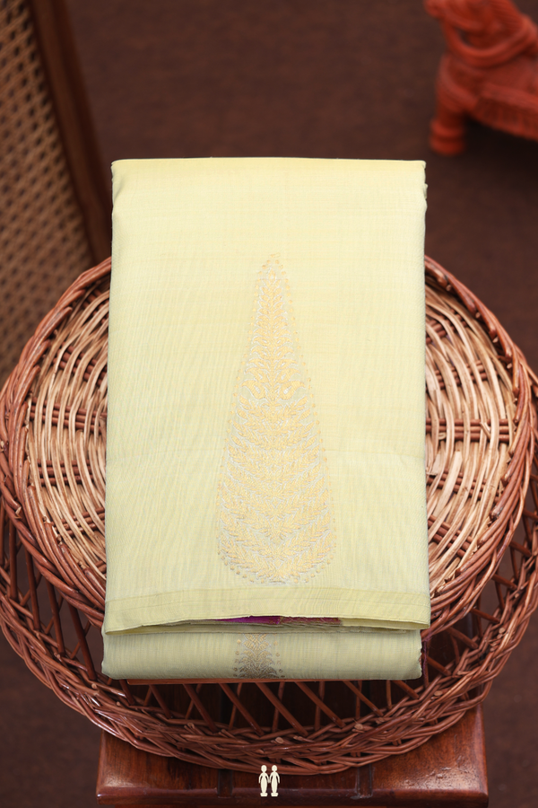 Kanchipuram Silk Saree In Beige With Zari Design