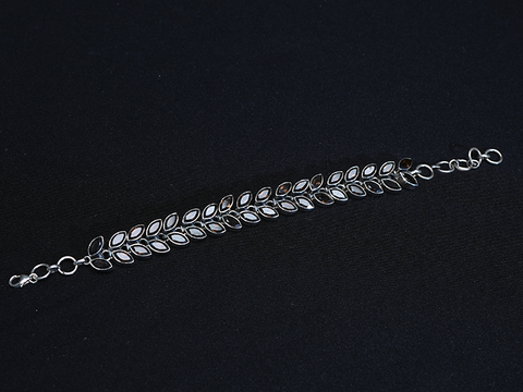 Leaf Design Pure Silver Onyx Bracelet