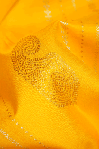 Paisley Floral Design Honey Yellow Kanchipuram Silk Saree