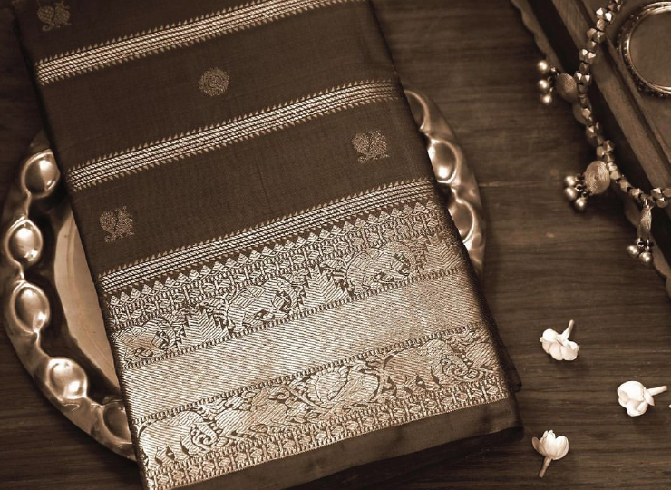 Unfold a new story from old treasured sarees