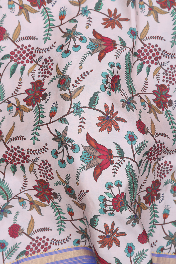 Kanchipuram Silk Saree In Cream Color With Floral Design