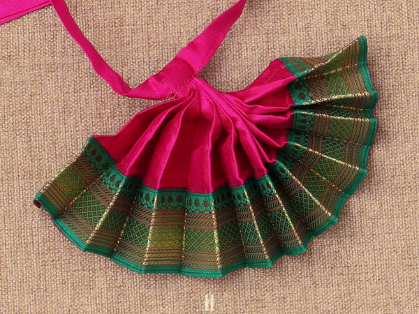 Contrast Border Magenta Silk Cotton Amman Pavadai Set