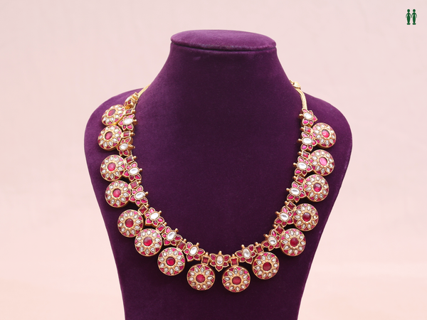 Floral Design With Kemp Stone Gold Plated Pure Silver Necklace