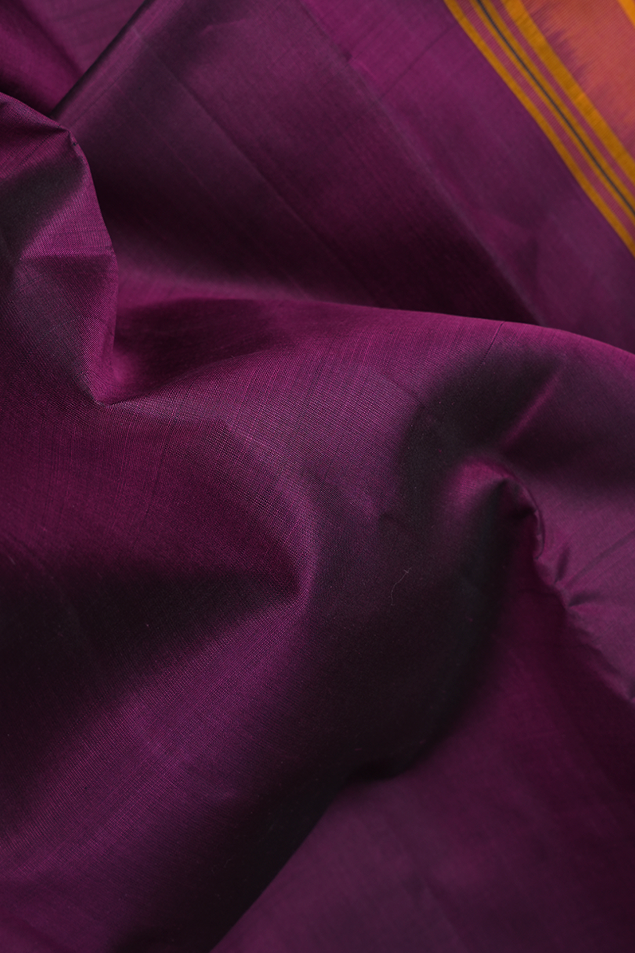 Contrast Threadwork Border Plum Purple Kanchipuram Silk Saree