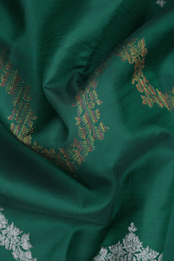 Kanchipuram Silk Saree In Forest Green With Allover Design