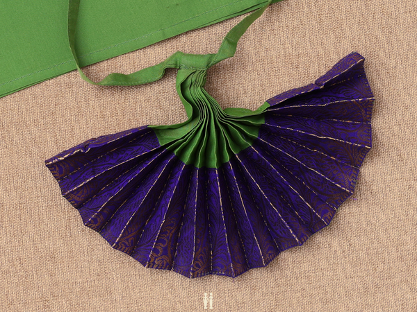 Contrast Border Green Silk Cotton Amman Pavadai Set