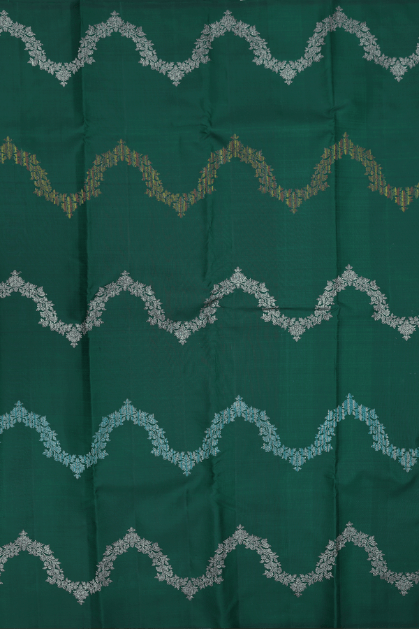 Kanchipuram Silk Saree In Forest Green With Allover Design