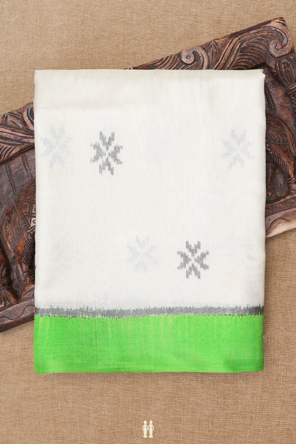 Patola Silk Saree In Beige With Printed Buttas