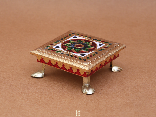 Floral Design Pooja Stand