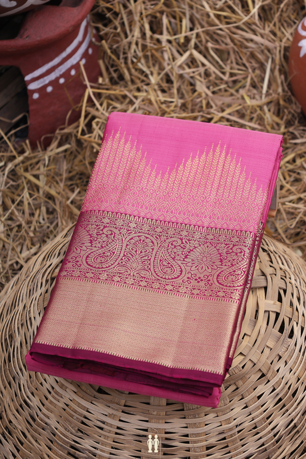 Kanchipuram Silk Saree In Pink With Zari Buttis
