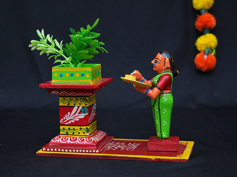 Wooden Handicraft Lady Making Pooja For Tulasi Maadam Set