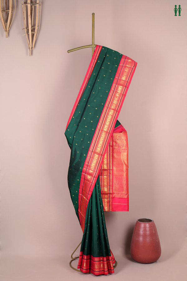 Kanchipuram Silk Saree In Dark Green With Floral Buttis