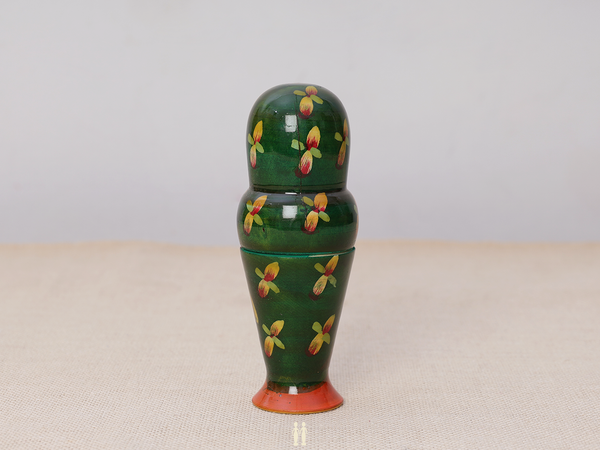 Wooden Handicraft Matryoshka Doll For Showpiece