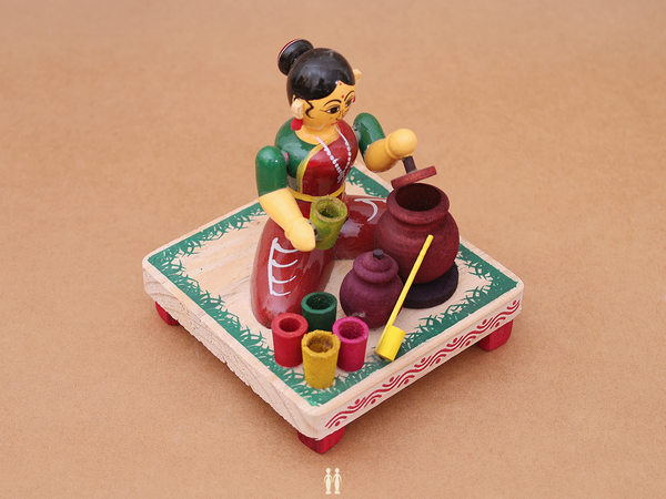 Wooden Handicraft Juice Selling Lady For Decor