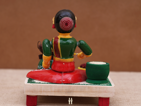 Wooden Handicraft Cooking Lady For Showpiece