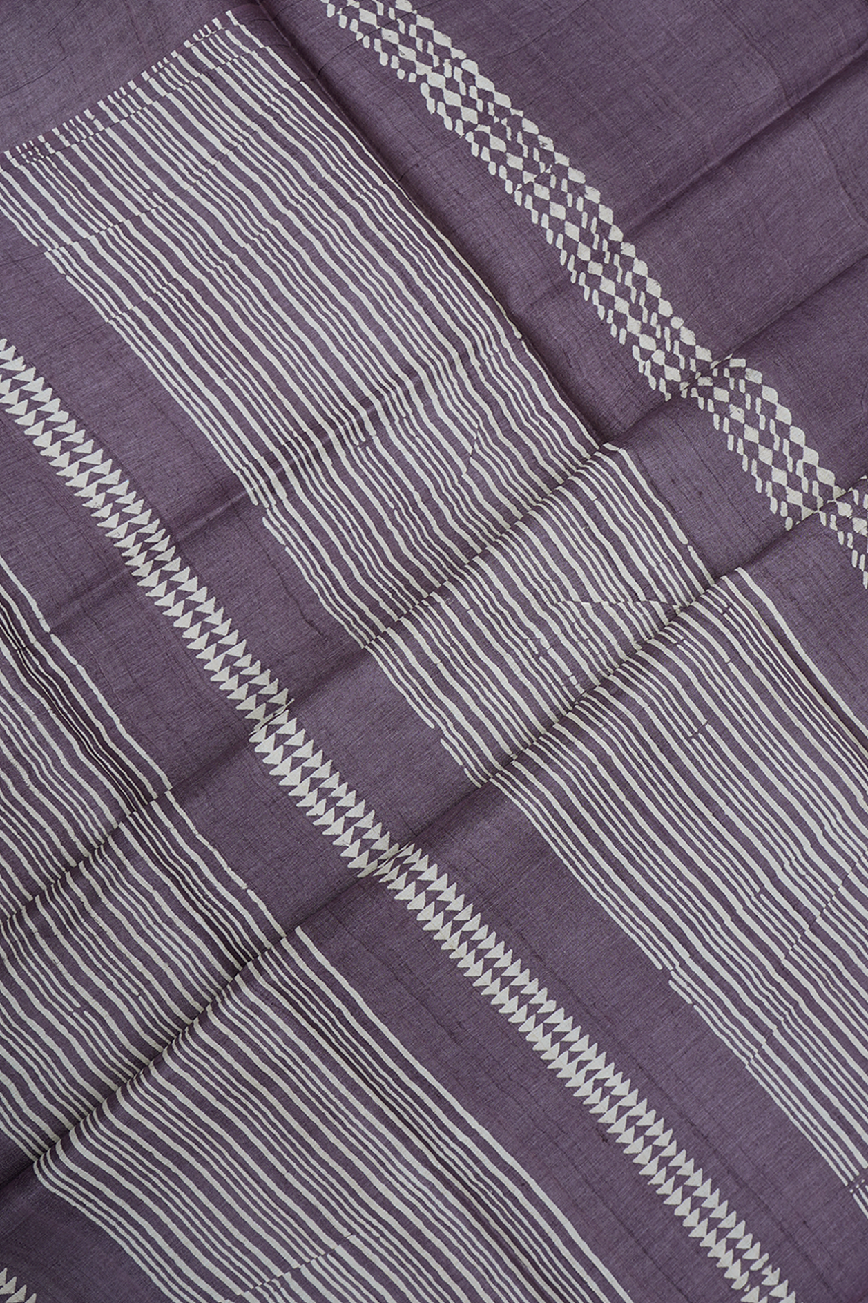 Leaf Printed Design Dusty Purple Tussar Silk Saree