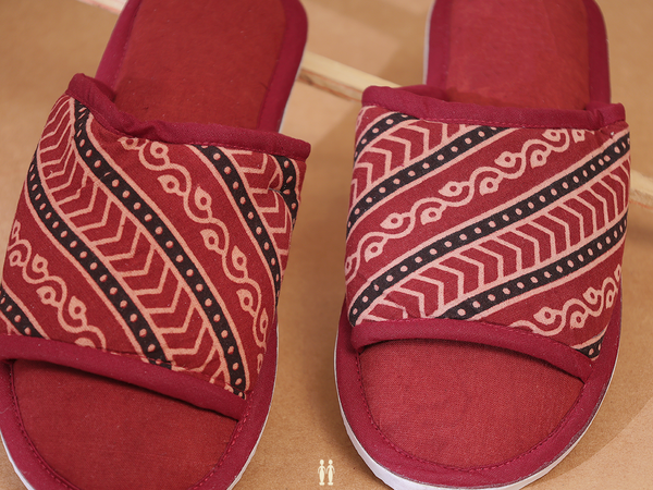 Printed Design Red Cotton Slippers