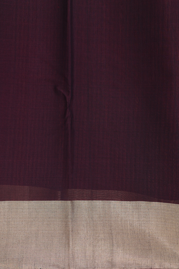 Kora Silk Cotton Saree In Chocolate Brown With Floral Motifs
