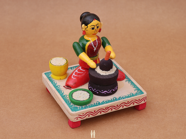 Wooden Handicraft Rice Grinding Lady For Decor