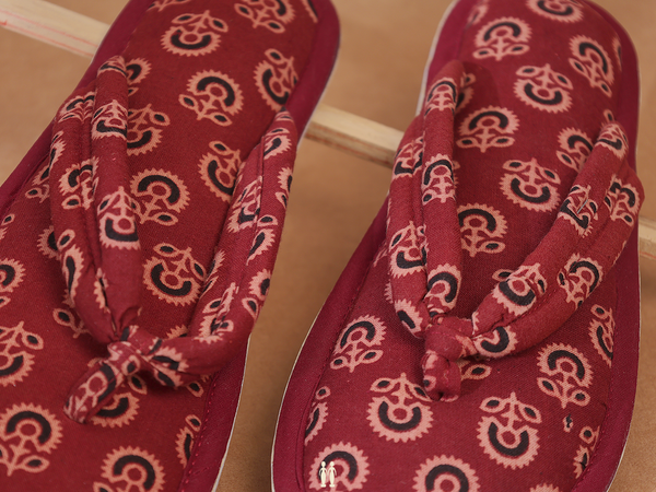 Printed Design Red Cotton Slippers