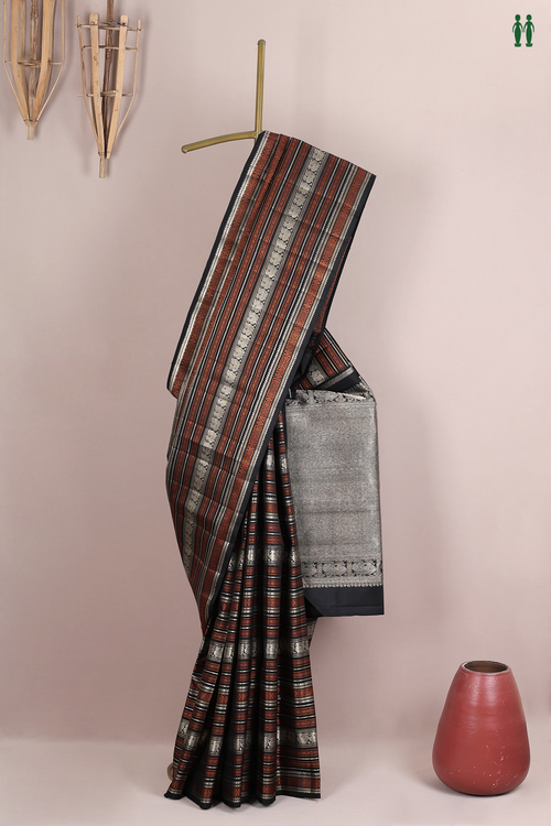 Kanchipuram Silk Saree In Black With Jacquard Pattern