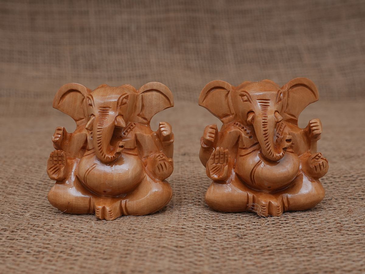 Set Of 2 Wooden Lord Vinayagar Statue For Table Decor