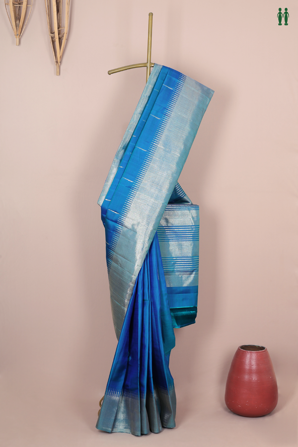 Kanchipuram Silk Saree In Teal Blue With Malli Moggu Buttas