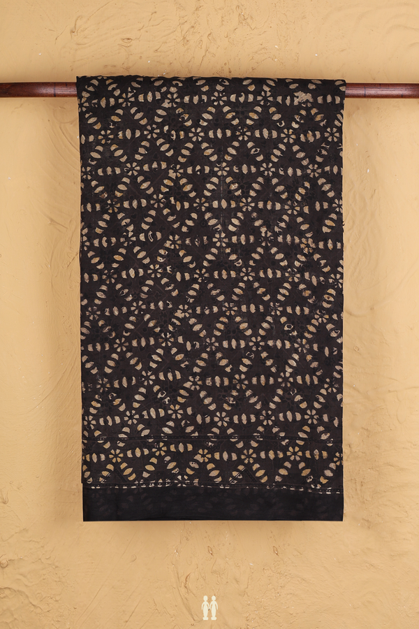 Printed Silk Saree In Oxford Brown With Allover Design