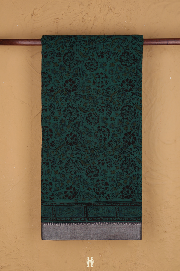 Mangalagiri Cotton Saree In Green With Floral Design