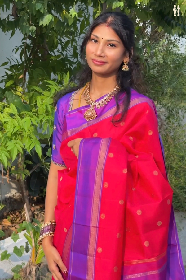 Kanchipuram Silk Saree In Reddish Pink With Chakrm Buttas