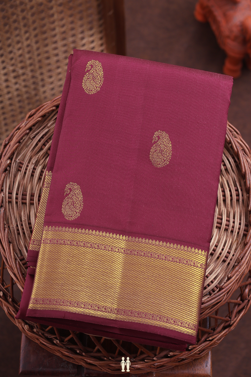 Kanchipuram Silk Saree In Red With Paisley Buttas