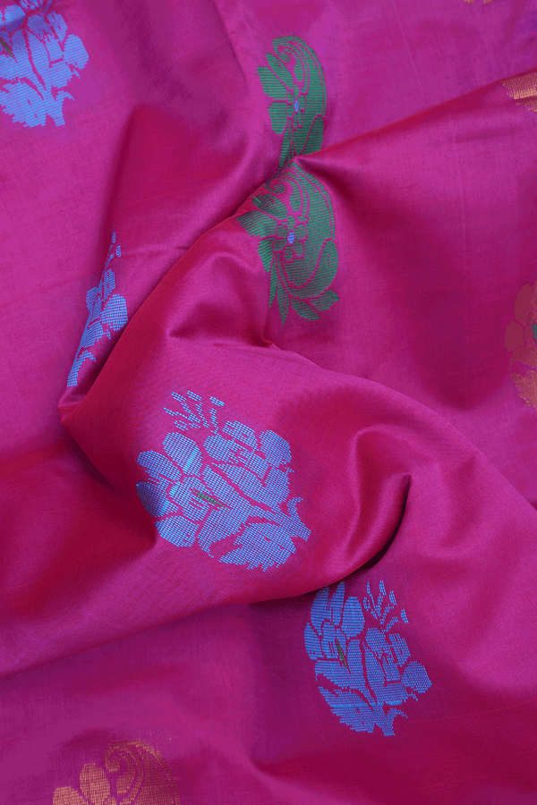 Floral And Paisley Motifs Magenta Poly Cotton Saree