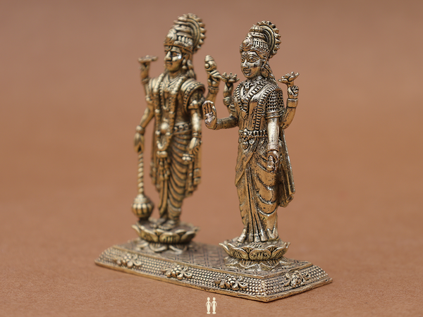 Brass Vishnu And Lakshmi Idol For Pooja Set