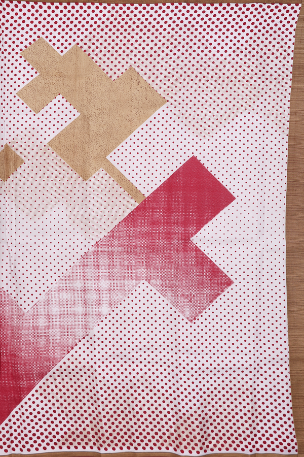 Printed Silk Saree In White With Printed Design