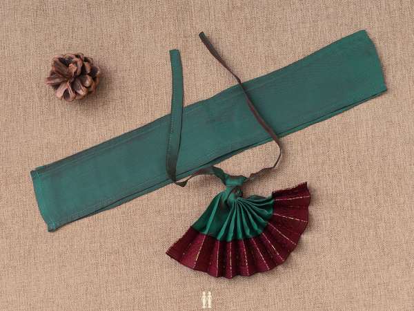 Contrast Border Green Silk Cotton Amman Pavadai Set