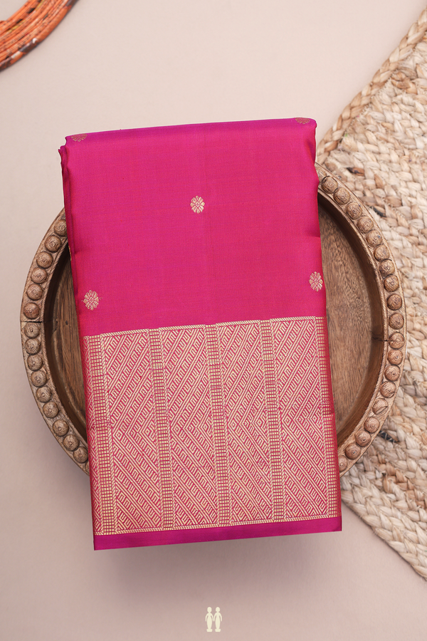 Kanchipuram Silk Saree In Berry Purple With Floral Buttas