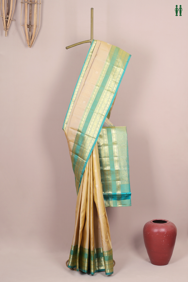 Kanchipuram Silk Saree In Dual Tone With Checks Design