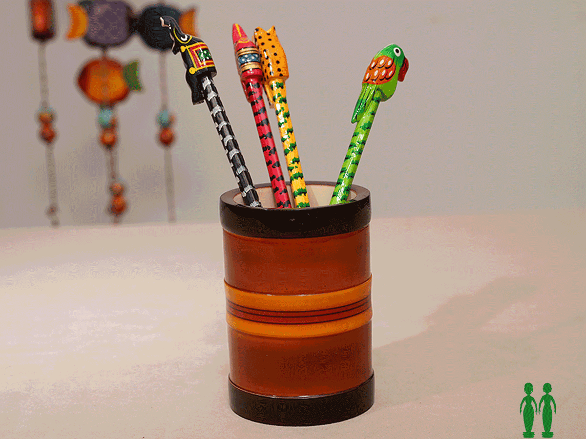 Wooden Pen Pencil Stand Holder