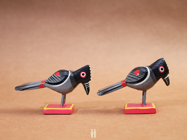 Set Of 2 Wooden Handicraft Multicolor Birds For Showpiece