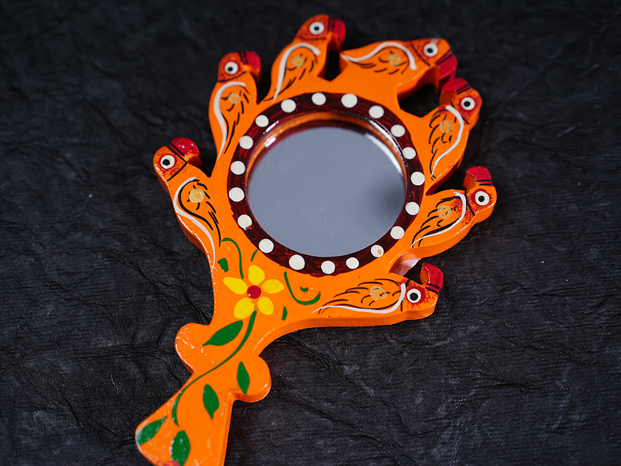 Parrot Design Handicraft Wooden Small Mirror With Handle