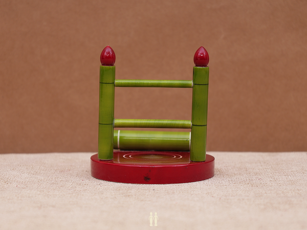 Wooden Handicraft Mobile Stand